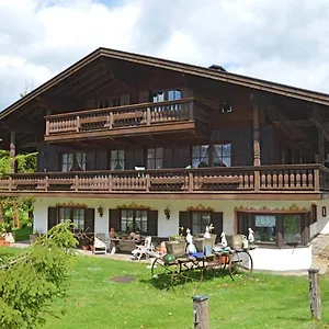 Adlerhorst Im Haus Lohrey , Reit im Winkl Deutschland