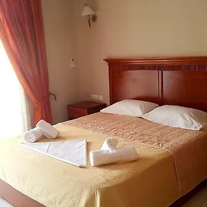 Daniel's Apartment's Sarande