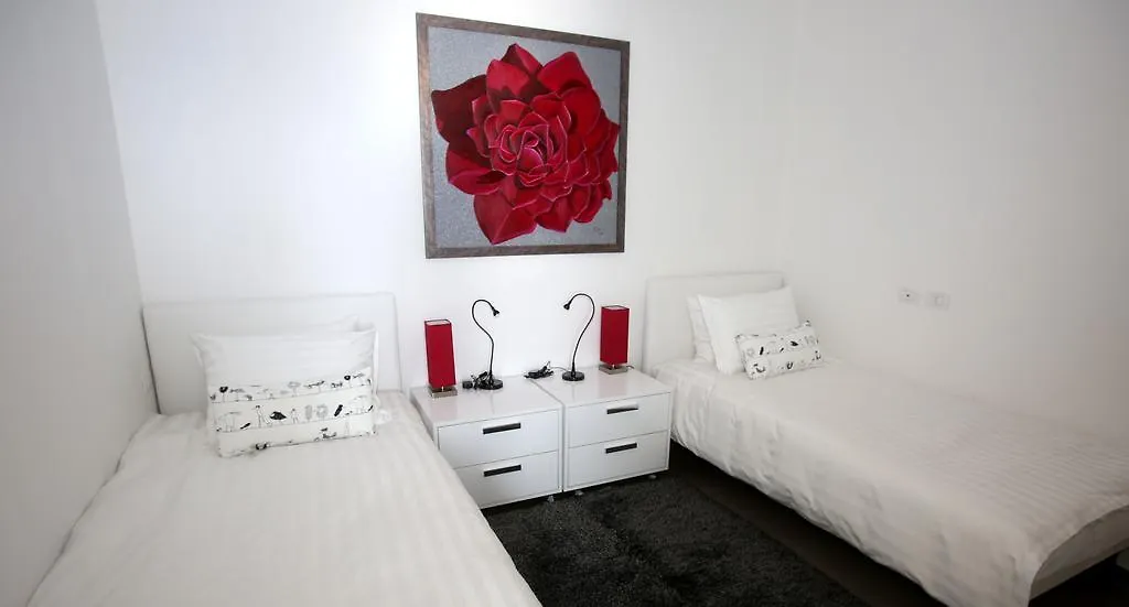White Residence Luxury Apartments Saranda